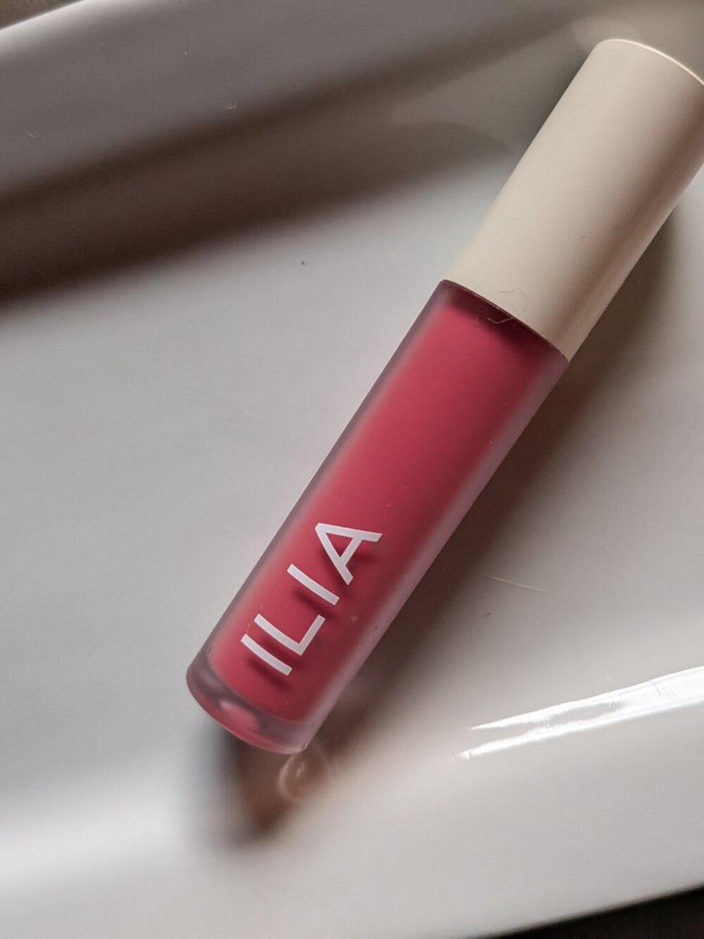 Ilia Beauty | Balmy Gloss Tinted Lip Oil | Tahiti - Burnt coral
